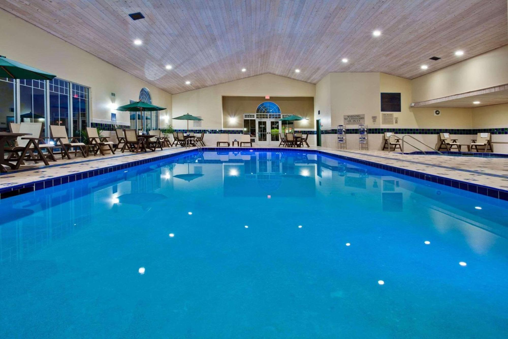 Country Inn & Suites By Radisson, Des Moines West, Ia Clive Zařízení fotografie